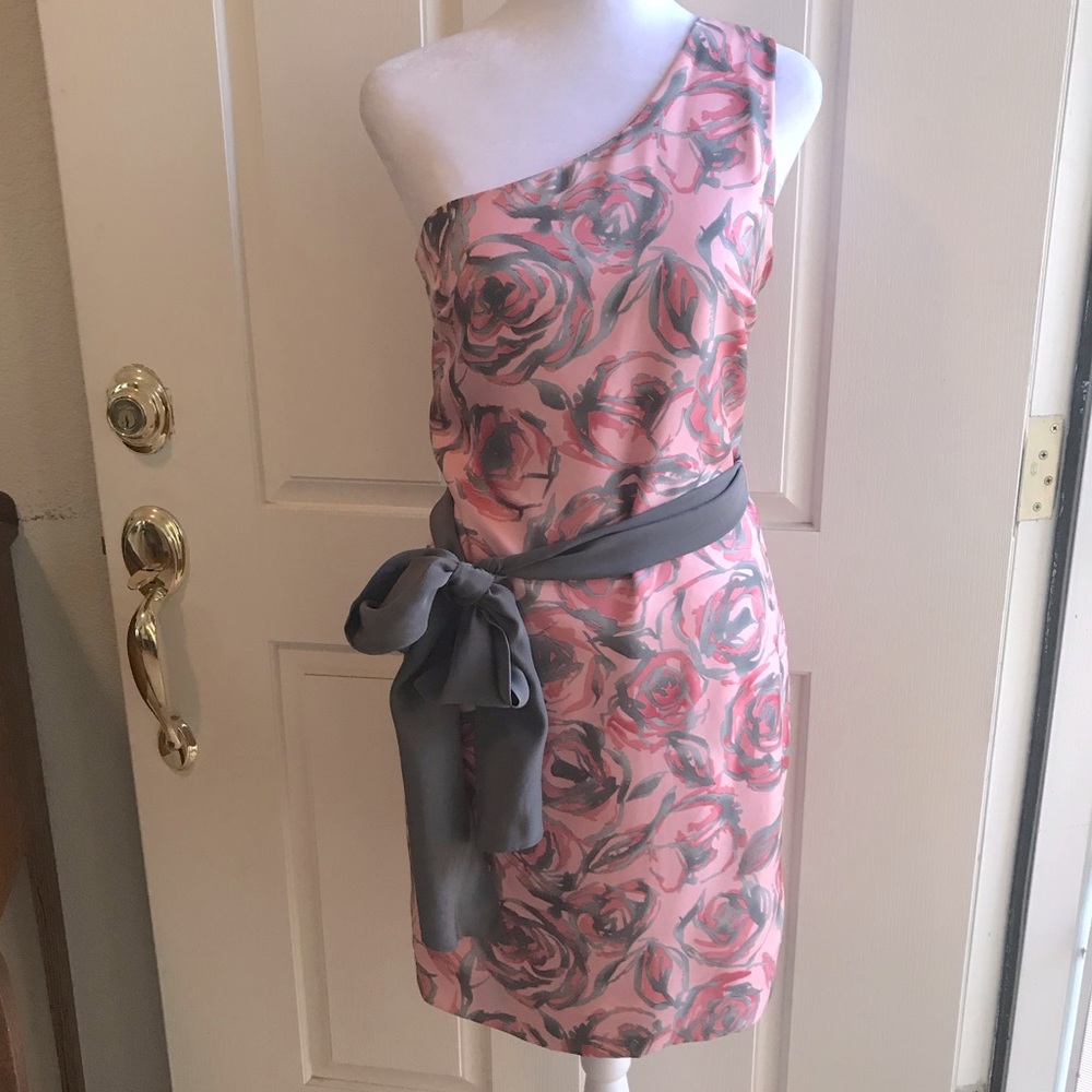 Britt Ryan silk one shoulder dress 2 EUC, sash.